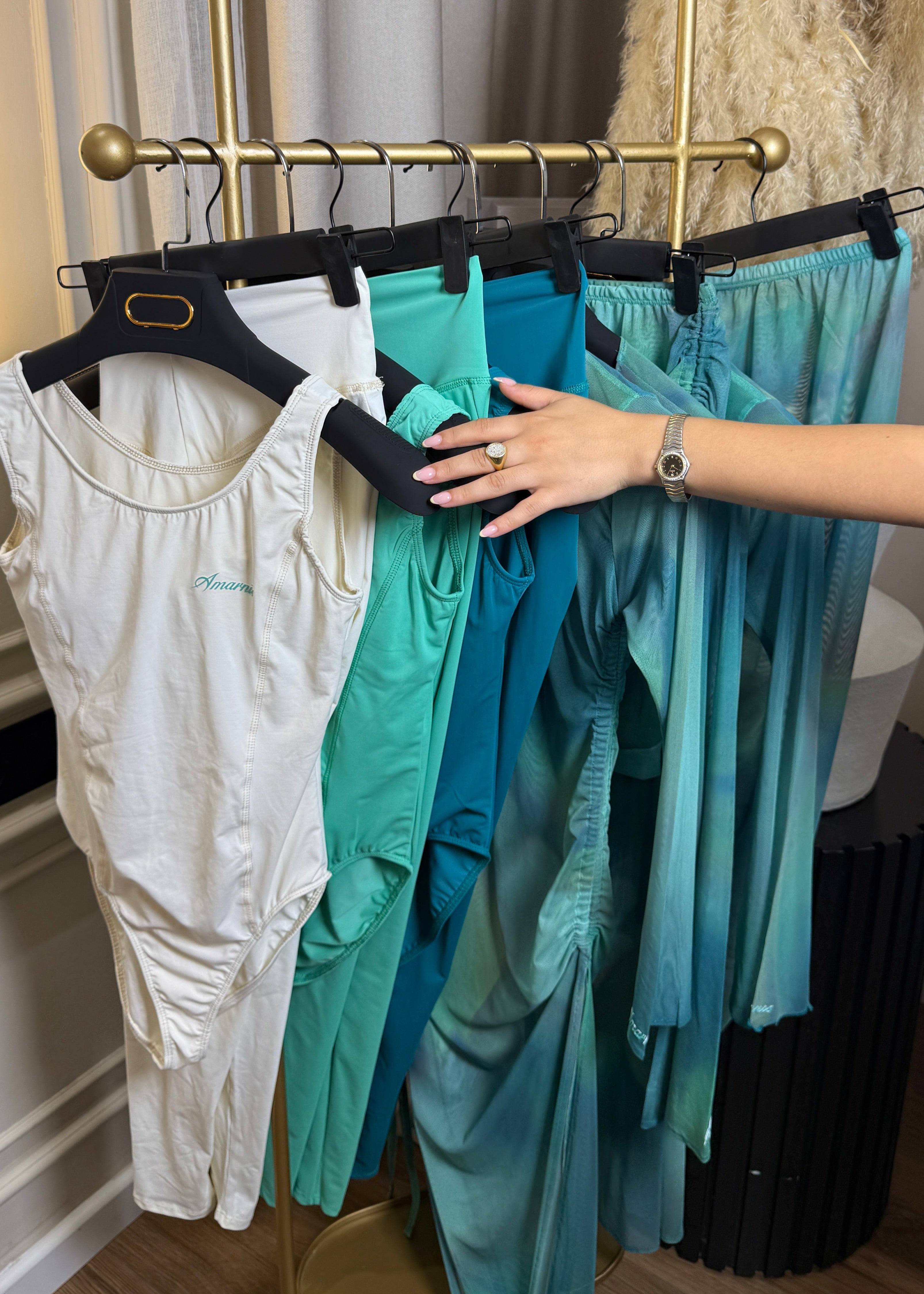 Aqua Signature Robe